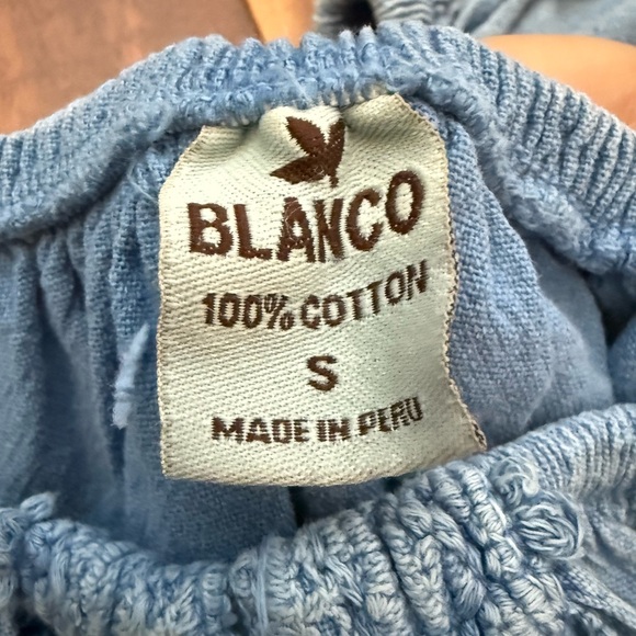 Blanco By Nature Azure Blue Smocked Puff-Sleeve Crop Top Size Small - Picture 3 of 5